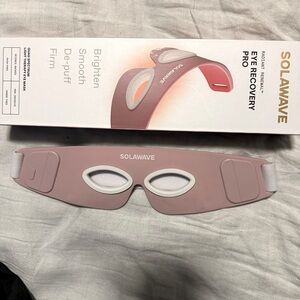 Solawave eye mask